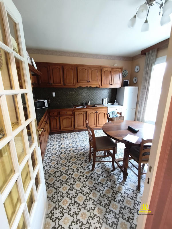 Maison - 177 m² - 7 pièces