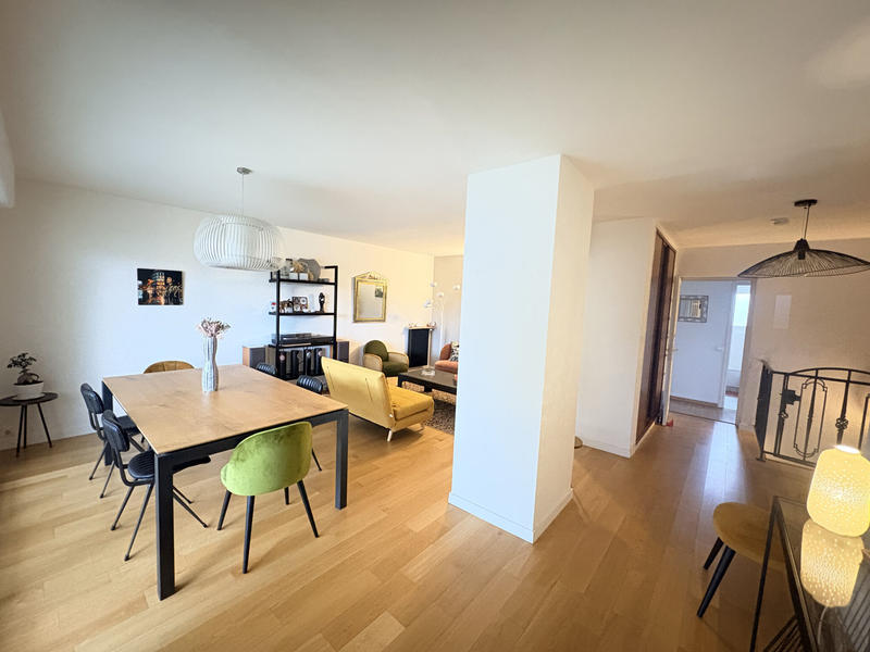 Maison - 136 m² - 5 pièces