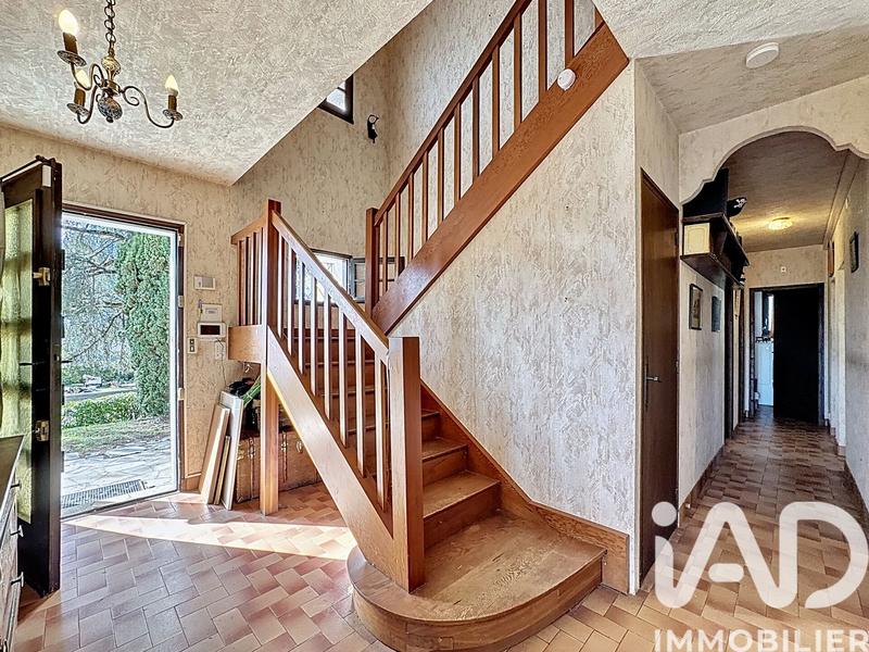 Maison - 190 m² - 8 pièces