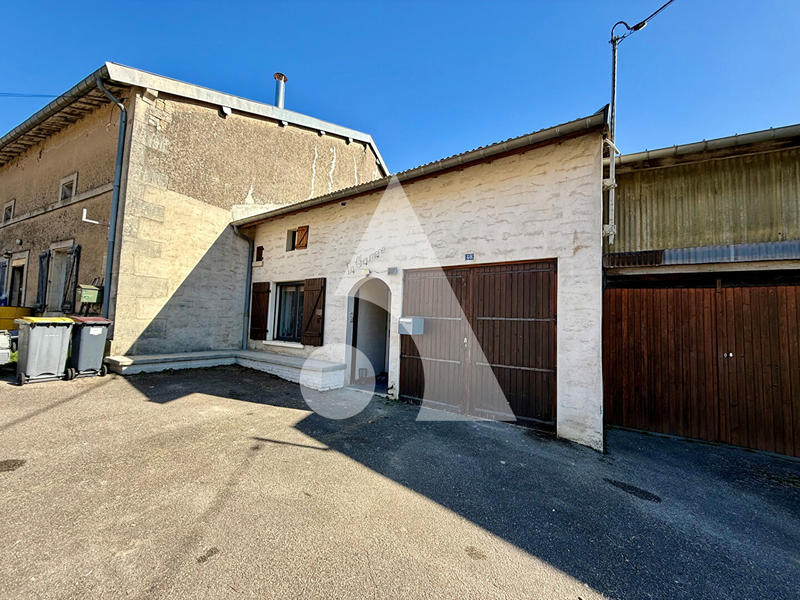 Maison - 232 m² - 6 pièces