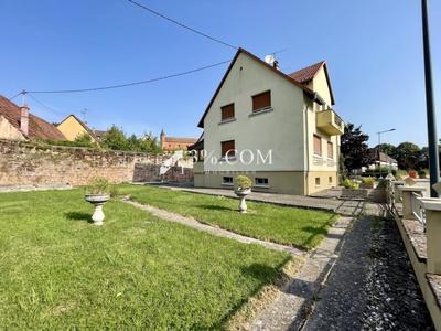 Maison - 122 m² - 5 pièces