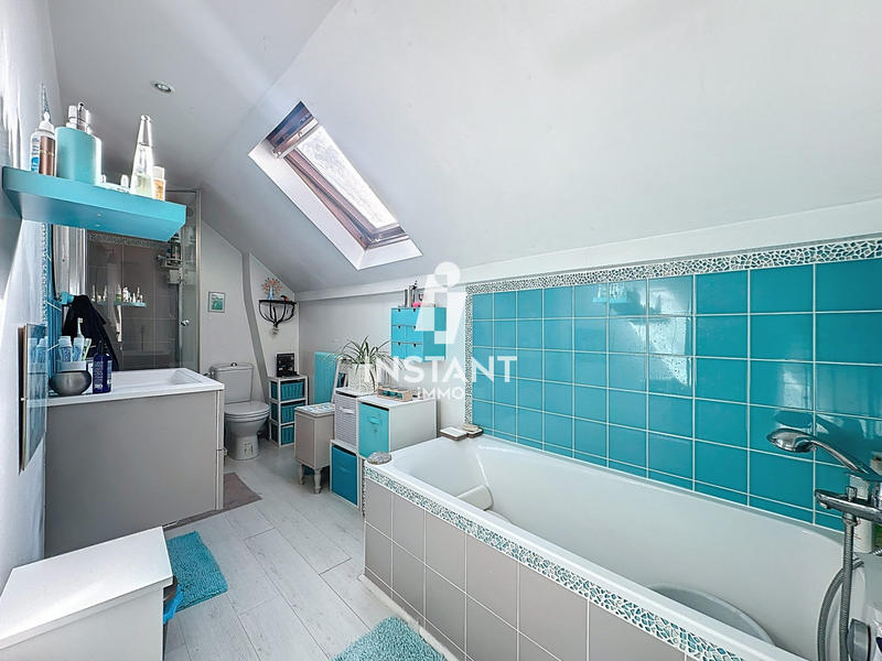 Maison - 121 m² - 4 pièces