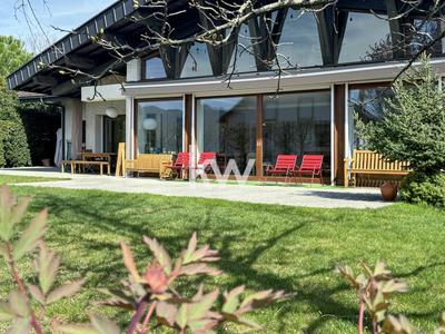 Maison - 321 m² - 11 pièces