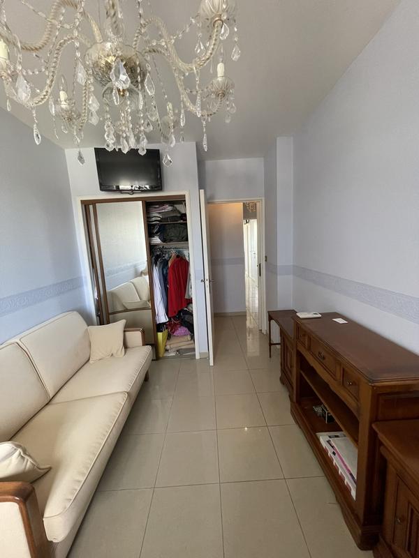 Appartement - 82 m² - 3 pièces