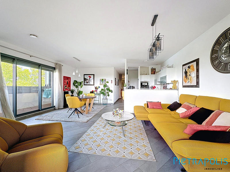 Appartement - 120 m² - 4 pièces