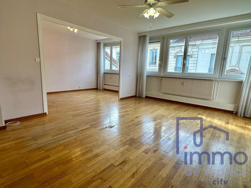 Appartement - 88 m² - 4 pièces