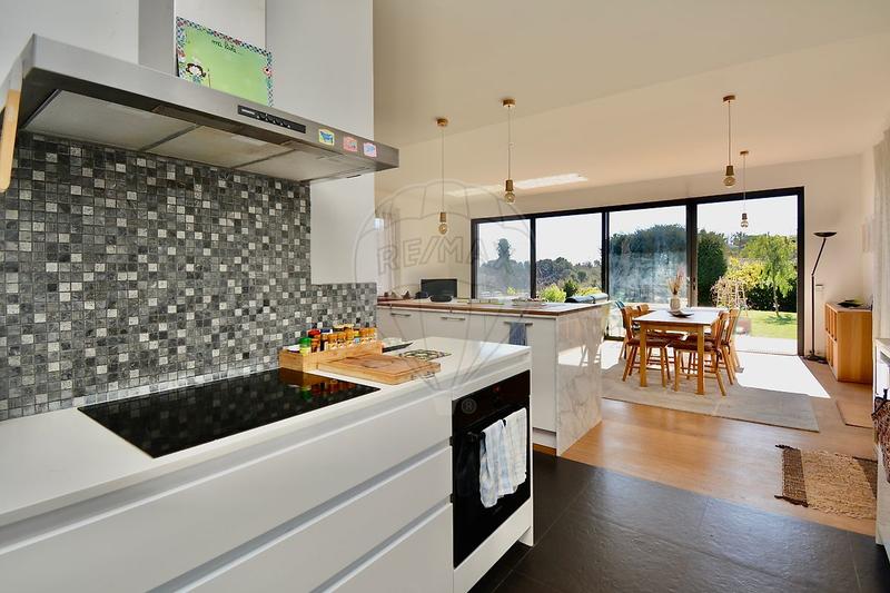 Maison - 160 m² - 5 pièces