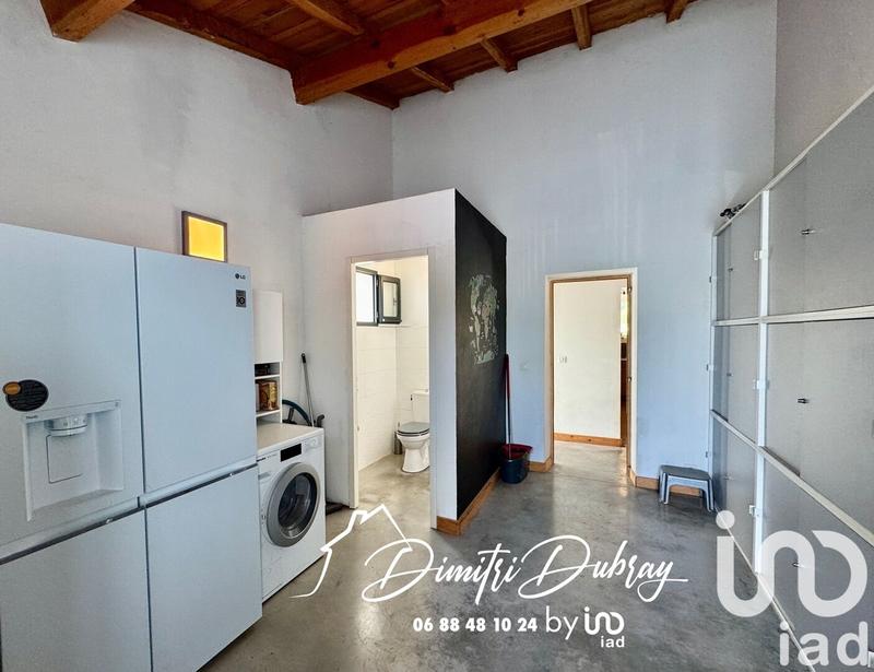 Maison - 222 m² - 7 pièces