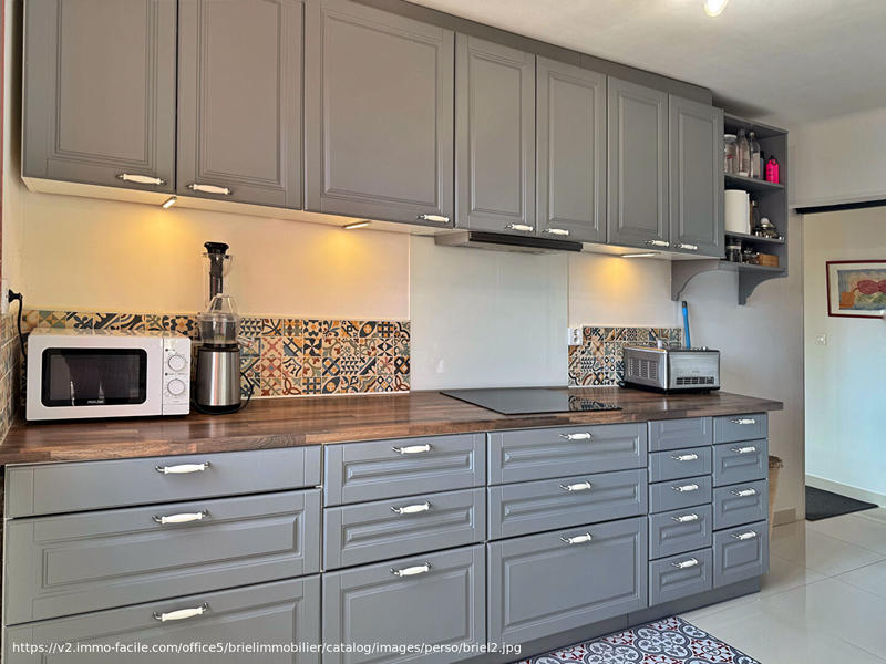 Maison - 140 m² - 6 pièces