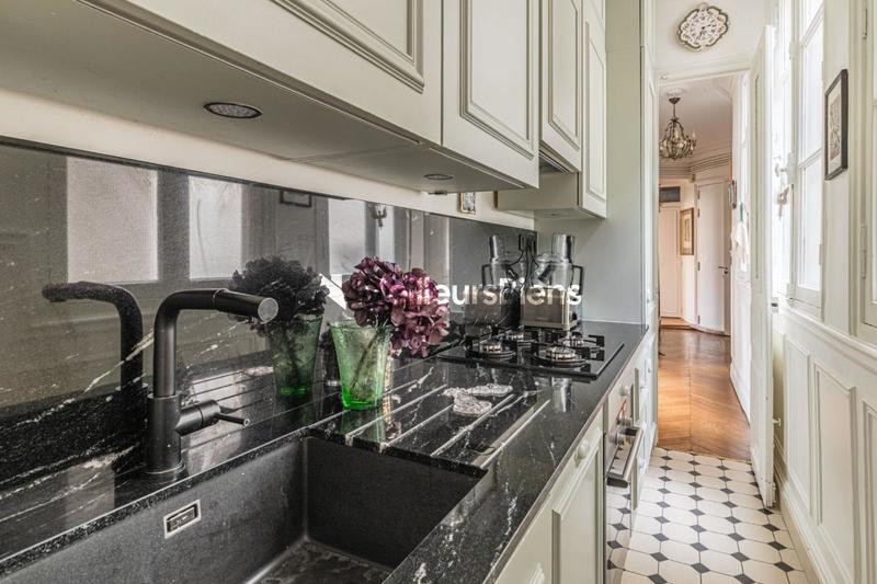 Appartement - 111 m² - 5 pièces