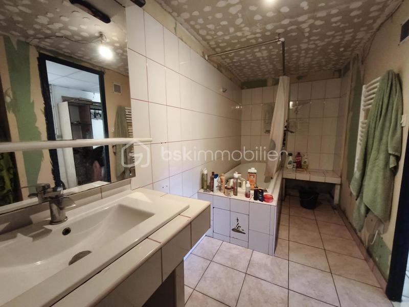 Maison traditionnelle - 118 m² - 4 pièces