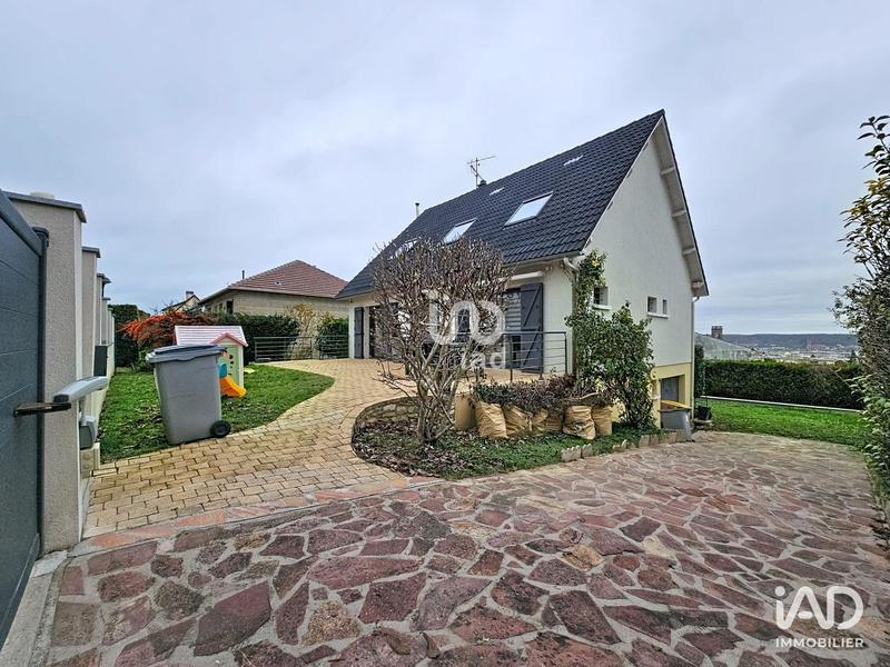 Maison - 150 m² - 6 pièces