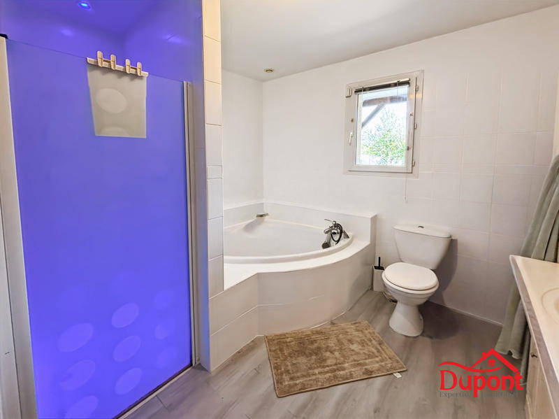 Maison - 160 m² - 6 pièces