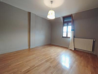 Maison - 79 m² - 4 pièces