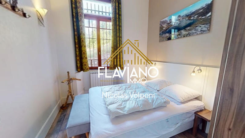 Appartement - 92 m² - 4 pièces