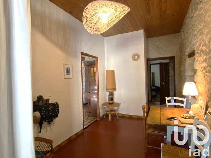 Maison - 370 m² - 18 pièces