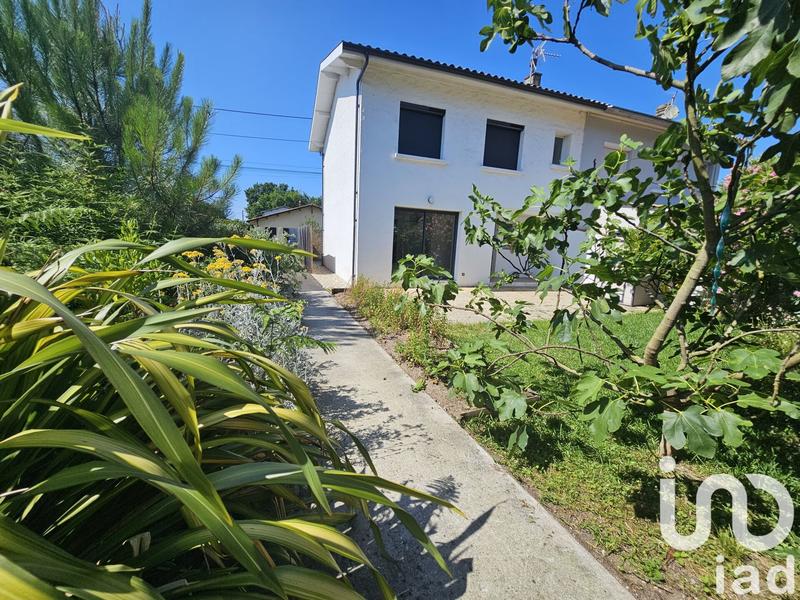 Maison - 121 m² - 6 pièces