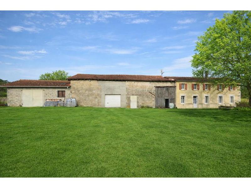 Corps de ferme - 141 m² - 4 pièces