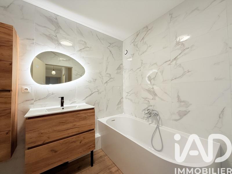 Appartement - 96 m² - 4 pièces