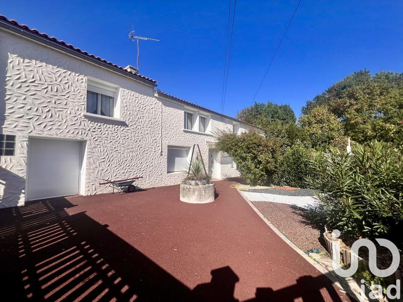 Maison - 179 m² - 5 pièces