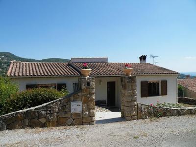 Villa - 225 m² - 6 pièces