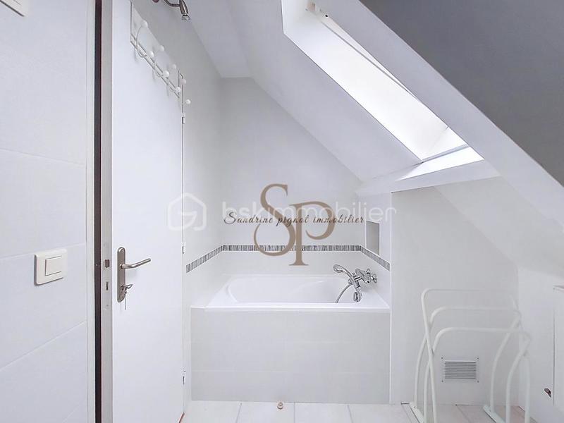 Pavillon - 119 m² - 6 pièces