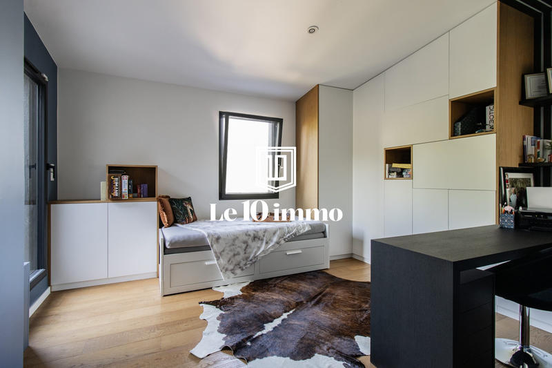 Maison - 191 m² - 7 pièces