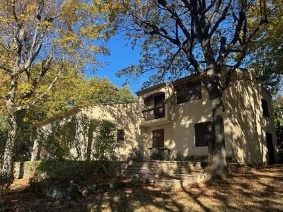 Villa - 150 m² - 5 pièces