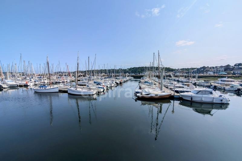 Terrain constructible - 2 097 m²