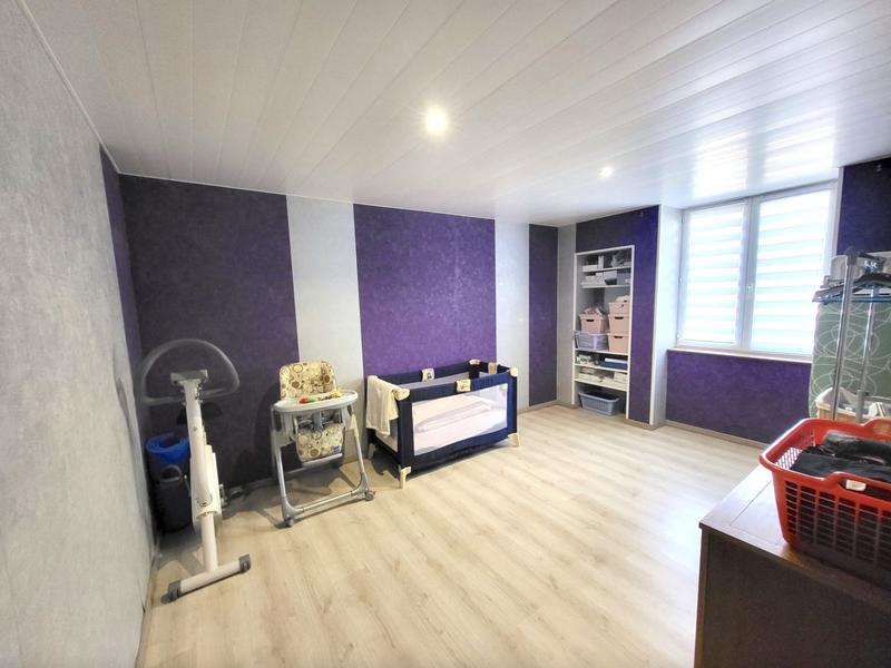 Maison - 267 m² - 8 pièces