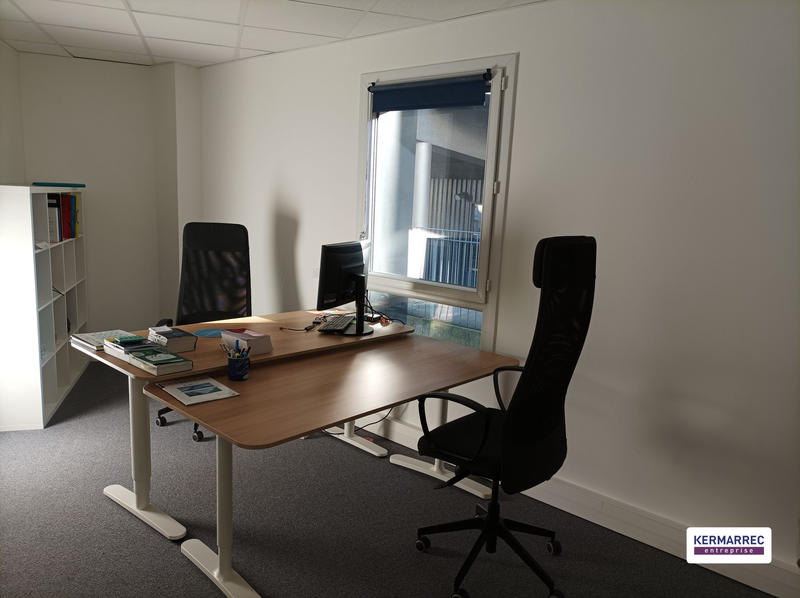 Bureau - 97 m²
