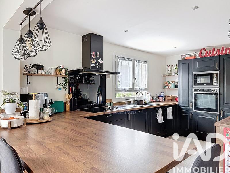 Maison - 167 m² - 6 pièces