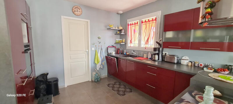 Villa - 92 m² - 4 pièces