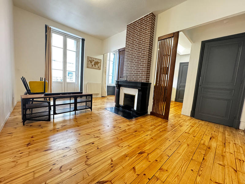 Appartement - 72 m² - 3 pièces