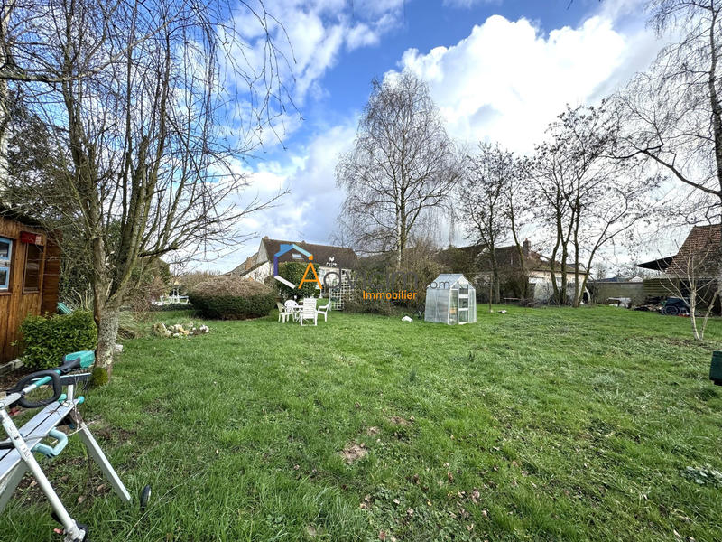 Maison - 240 m² - 8 pièces