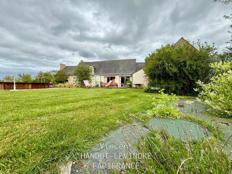 Maison - 152 m² - 8 pièces