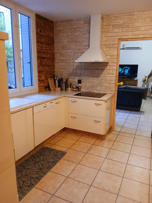 Maison de village - 130 m² - 9 pièces