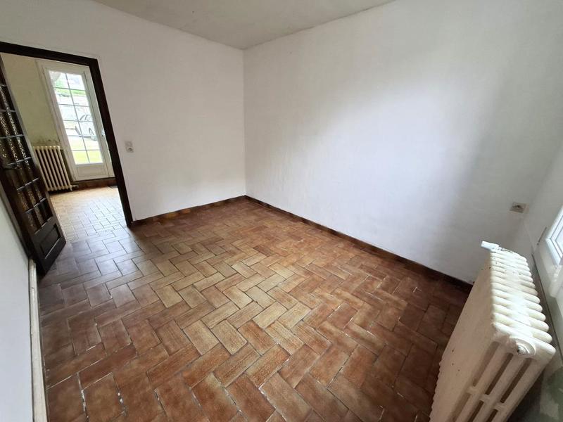 Immeuble - 239 m² - 6 pièces