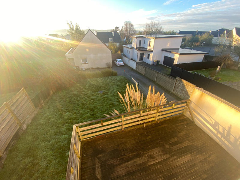 Maison - 90 m² - 5 pièces