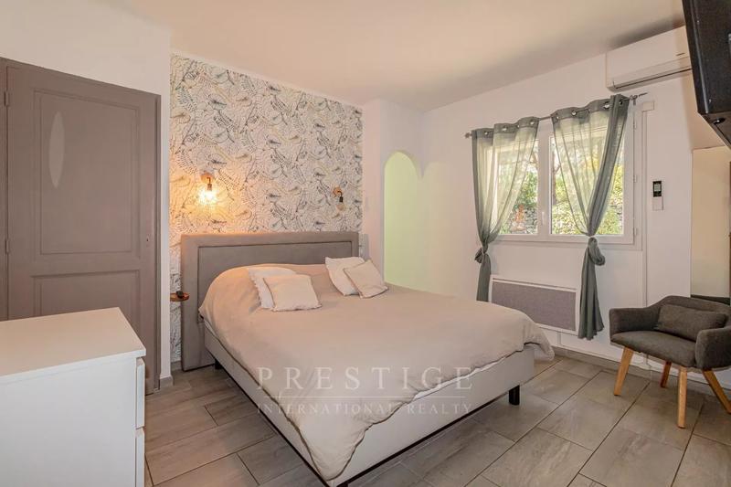 Villa - 192 m² - 7 pièces