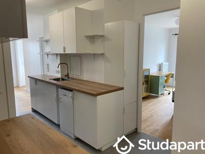 Chambre - 11 m² - 1 pièce