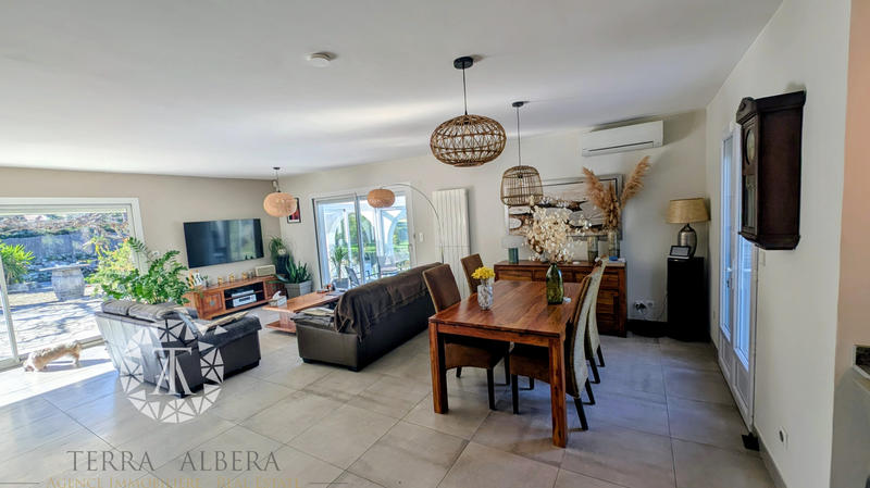 Villa - 150 m² - 5 pièces