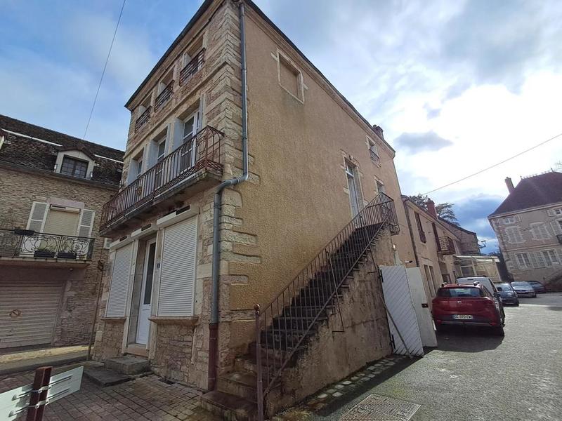 Maison en pierre - 175 m² - 5 pièces