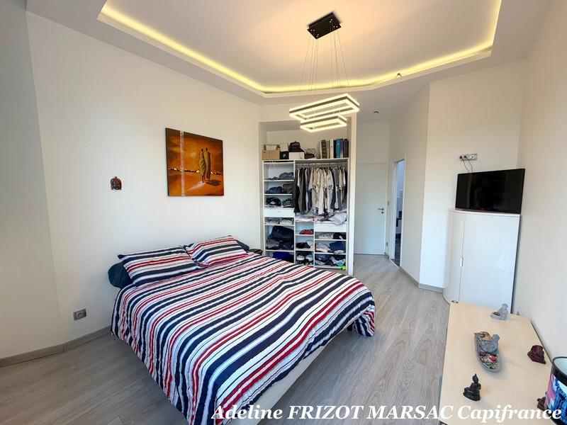 Appartement - 130 m² - 4 pièces