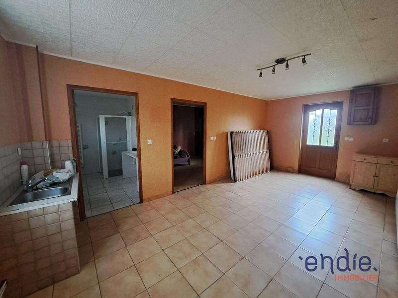 Maison - 213 m² - 9 pièces