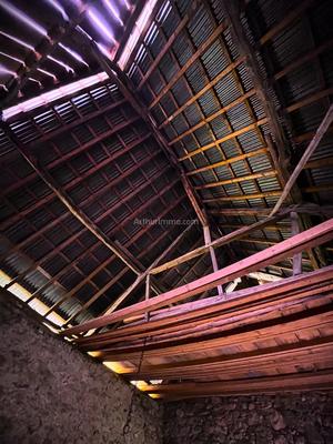 Maison - 90 m² - 1 pièce