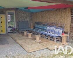 Maison - 554 m² - 18 pièces