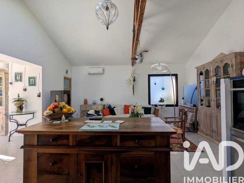 Maison - 98 m² - 4 pièces