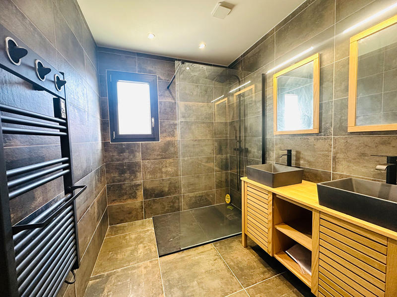 Maison - 92 m² - 4 pièces