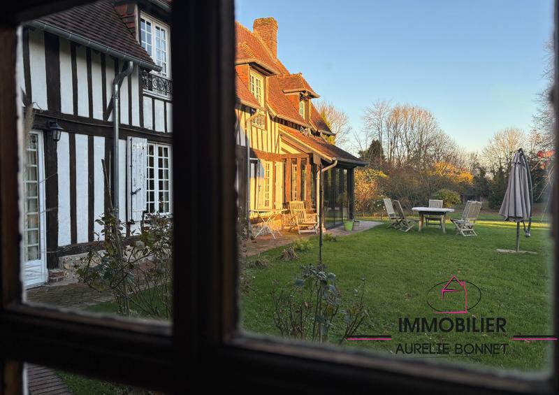 Maison ancienne - 360 m² - 15 pièces